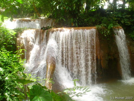 9 Oktober:  Palenque   Misol Ha   Agua Clara   Agua Azul