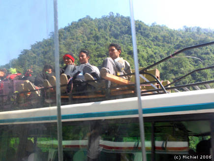 22 Oktober:  Kathmandu > Fislingtar raft